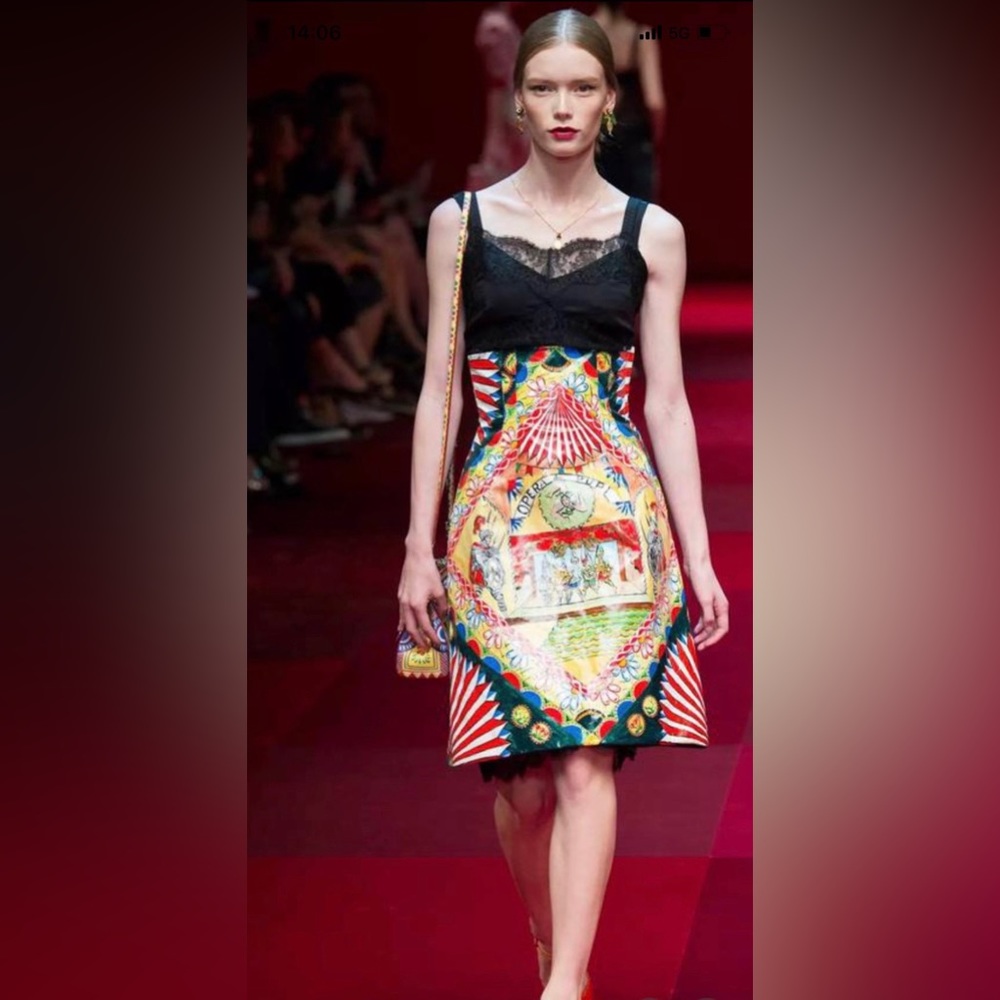 Dolce&Gabbana runway Sicily skirt 38